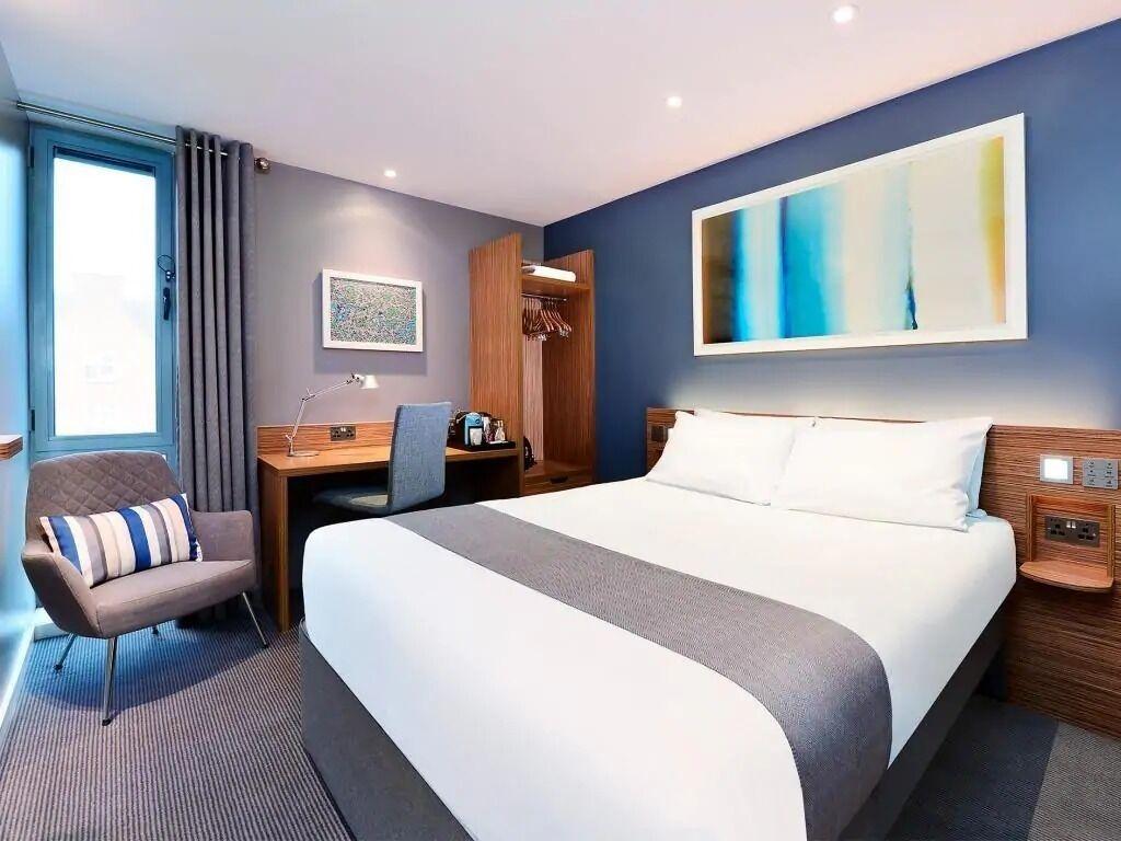 Travelodge London Docklands Екстер'єр фото