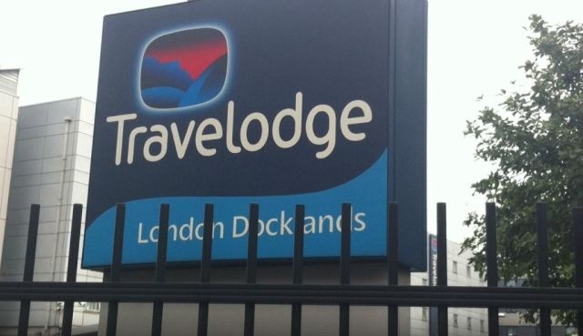 Travelodge London Docklands Екстер'єр фото