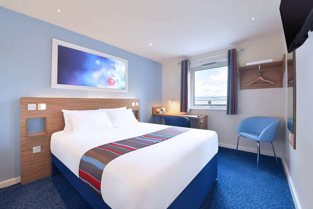 Travelodge London Docklands Номер фото